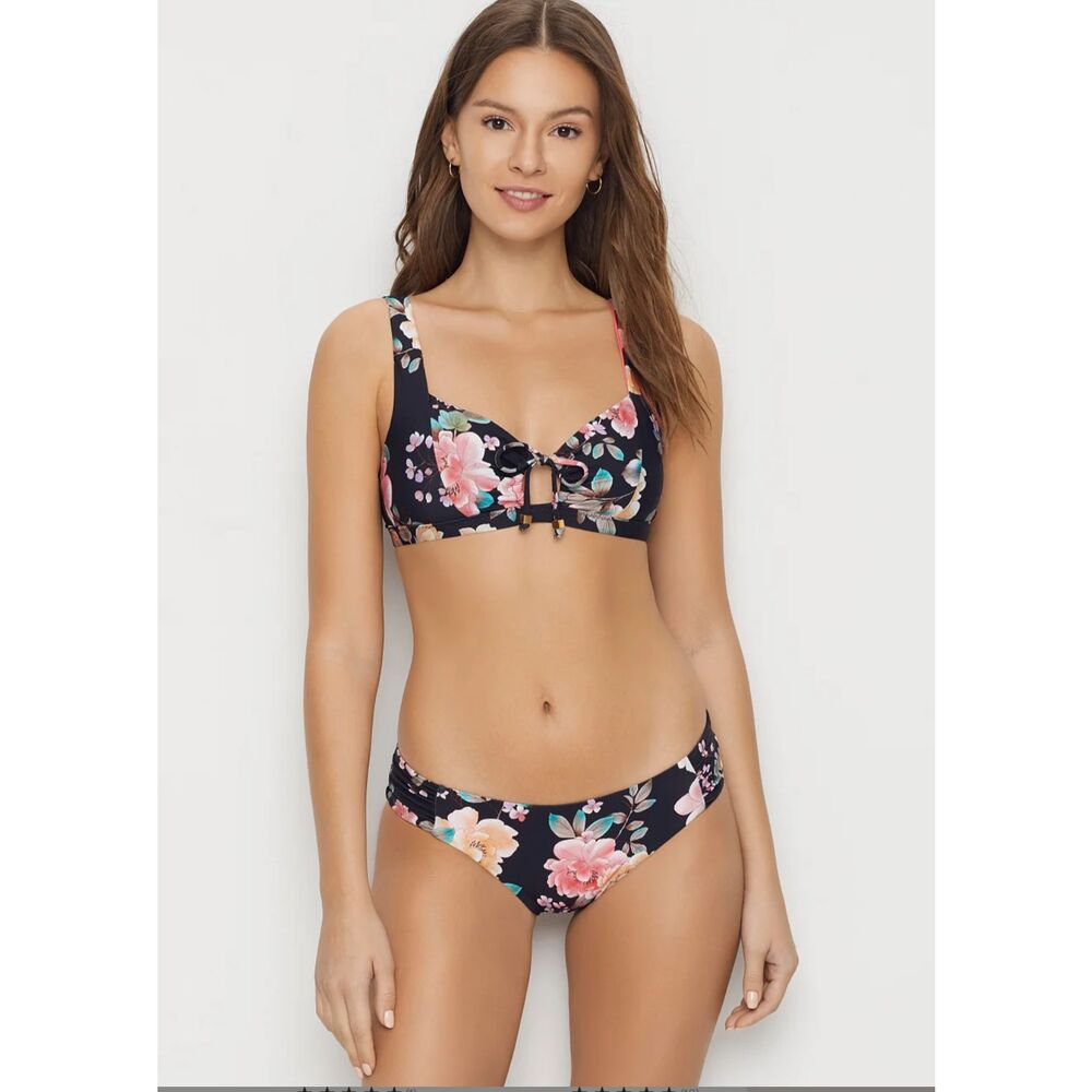 New..BECCA floral bikini set. L-top/S-bottom. Normally $149